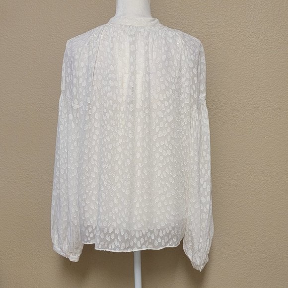 FRAME Spot Jacquard Silk Blend Smocked Peasant Top In Off White - Picture 6 of 16